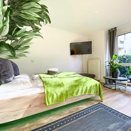 Wohlfuehl-Apartment Mit Kostenfreier Tiefgarage, Wifi & Terrasse Лайпциг Екстериор снимка