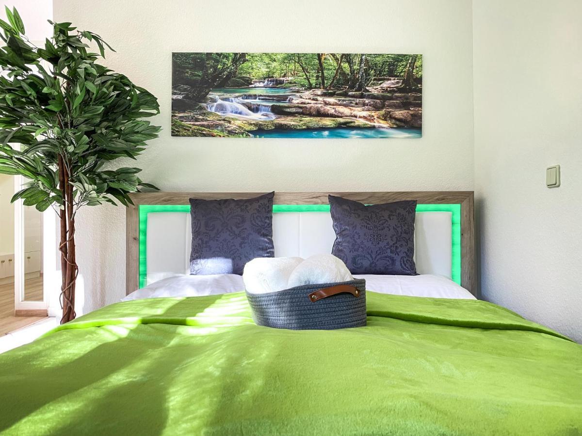 Wohlfuehl-Apartment Mit Kostenfreier Tiefgarage, Wifi & Terrasse Лайпциг Екстериор снимка