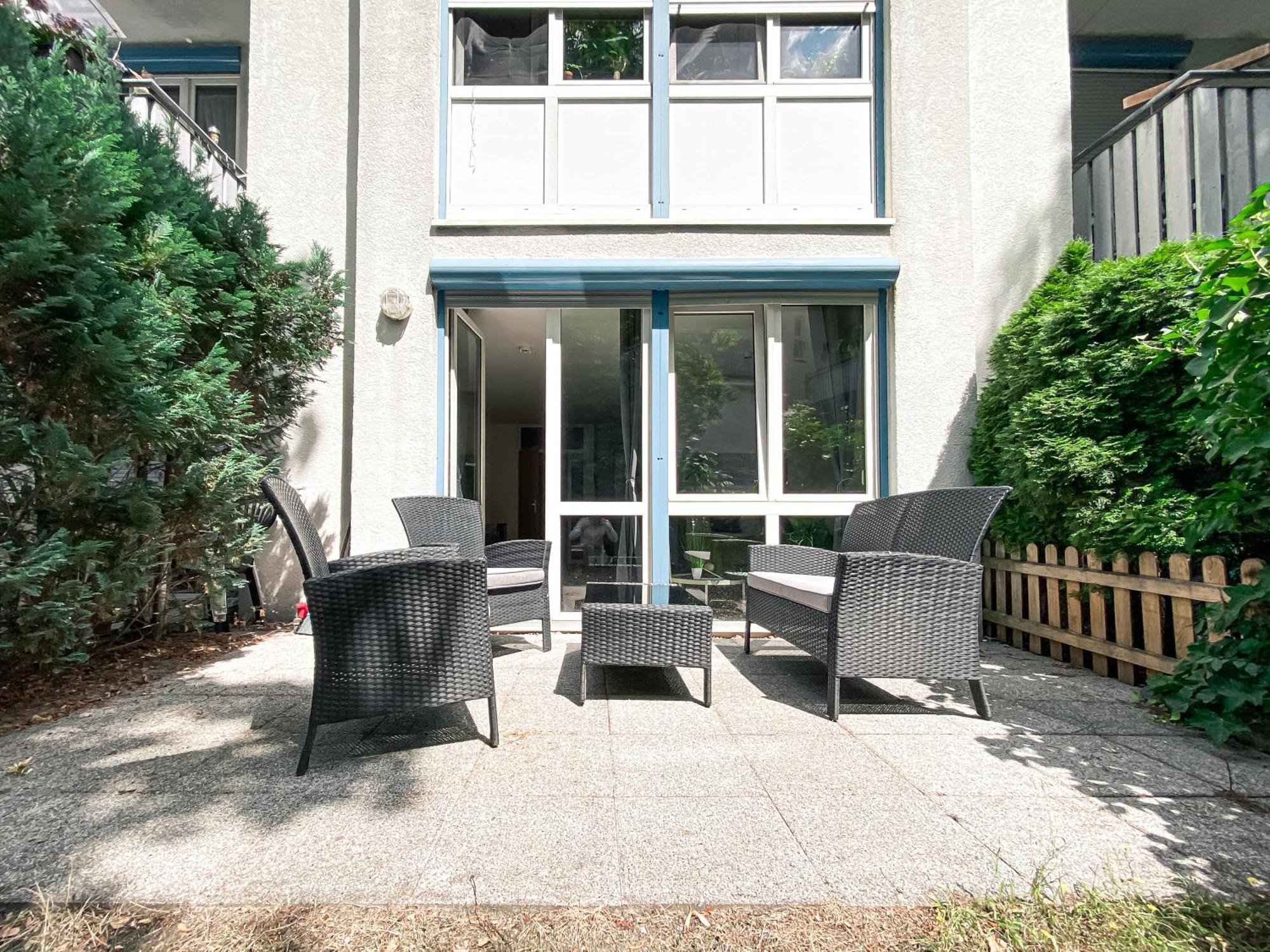 Wohlfuehl-Apartment Mit Kostenfreier Tiefgarage, Wifi & Terrasse Лайпциг Екстериор снимка